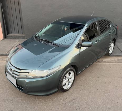 HONDA CITY 1.5 LX 16V FLEX 4P AUTOMÁTICO HONDA CITY 1.5 LX 16V FLEX 4P AUTOMÁTICO